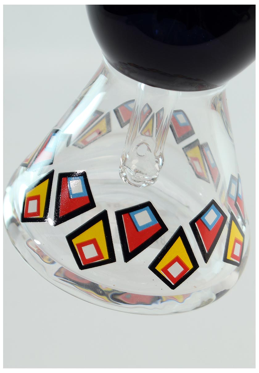 "Black Leaf" Glaspfeife Lochdiffusor mit Diamant Höhe 190mm - dein-Onlineheadshop.de